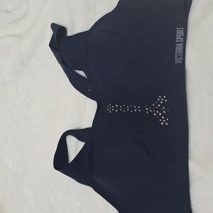 Victorias Secret Sports 36C bra